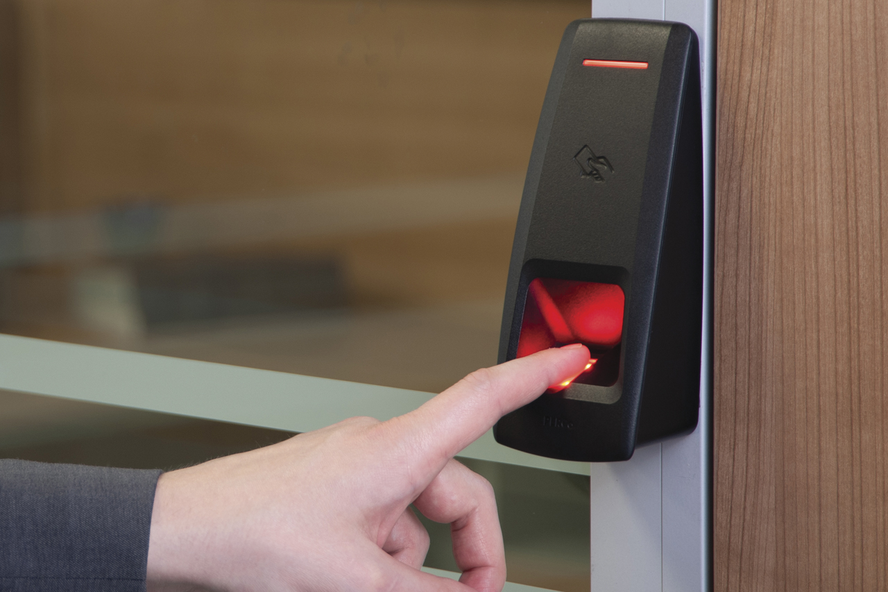 PERCo_CL15_biometric_controller